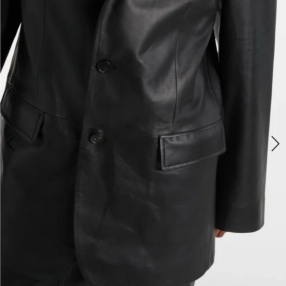 NYC Black Leather Oversized Blazer - Picture 5 of 6